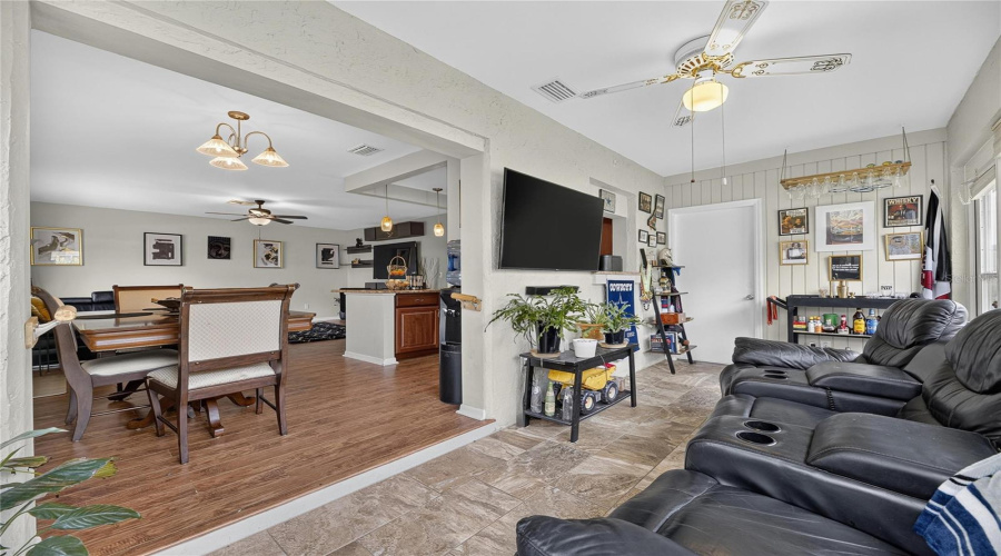 Sun City Center, Florida 33573, 2 Bedroom Bedrooms, ,2 Bathroombathrooms,Residential,For Sale,Gloucester,0,Mfrtb8542501