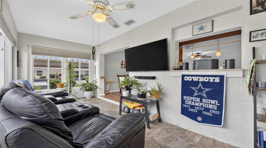 Sun City Center, Florida 33573, 2 Bedroom Bedrooms, ,2 Bathroombathrooms,Residential,For Sale,Gloucester,0,Mfrtb8542501