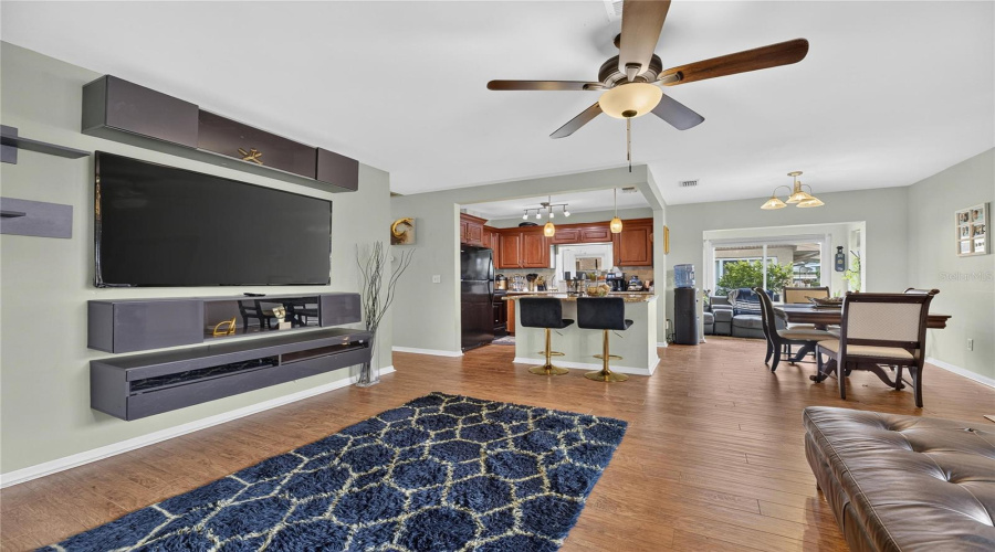 Sun City Center, Florida 33573, 2 Bedroom Bedrooms, ,2 Bathroombathrooms,Residential,For Sale,Gloucester,0,Mfrtb8542501