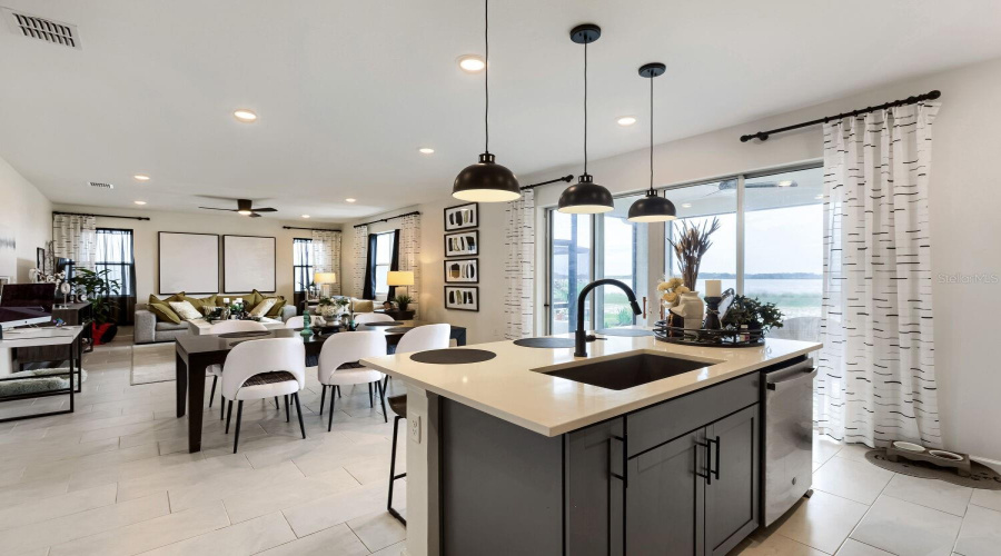 Lake Alfred, Florida 33850, 4 Bedroom Bedrooms, ,3 Bathroombathrooms,Residential,For Sale,Griffon,0,Mfrtb8516459