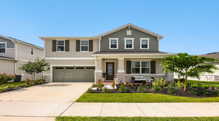 Lake Alfred, Florida 33850, 4 Bedroom Bedrooms, ,3 Bathroombathrooms,Residential,For Sale,Griffon,0,Mfrtb8516459