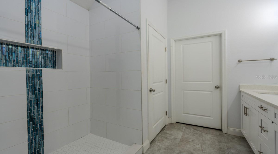 Tampa, Florida 33617, 5 Bedroom Bedrooms, ,3 Bathroombathrooms,Residential,For Sale,Chilkoot,0,Mfra4704231