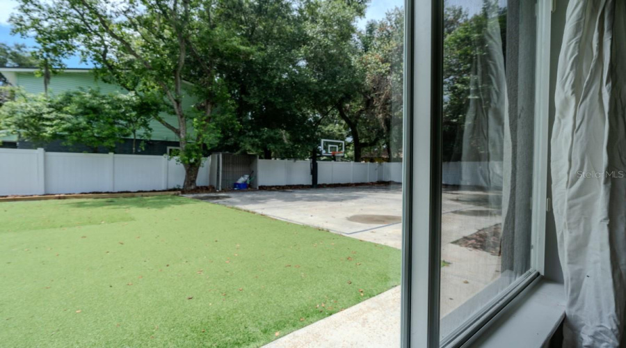 Tampa, Florida 33617, 5 Bedroom Bedrooms, ,3 Bathroombathrooms,Residential,For Sale,Chilkoot,0,Mfra4704231