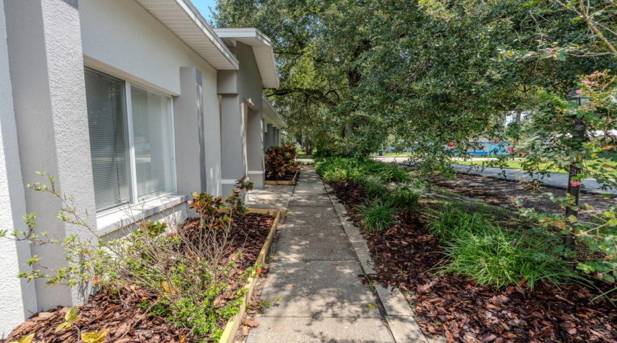 Tampa, Florida 33617, 5 Bedroom Bedrooms, ,3 Bathroombathrooms,Residential,For Sale,Chilkoot,0,Mfra4704231