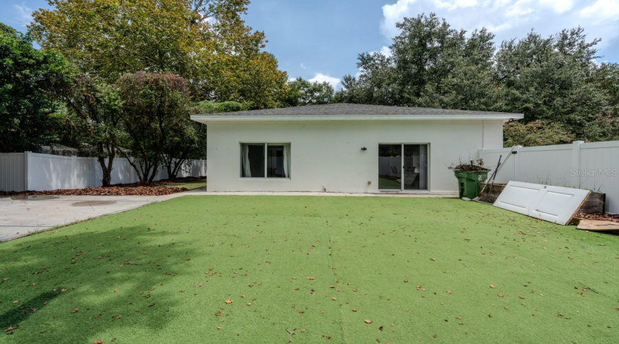 Tampa, Florida 33617, 5 Bedroom Bedrooms, ,3 Bathroombathrooms,Residential,For Sale,Chilkoot,0,Mfra4704231
