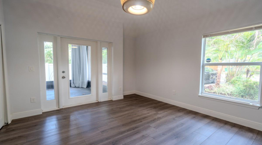 Tampa, Florida 33617, 5 Bedroom Bedrooms, ,3 Bathroombathrooms,Residential,For Sale,Chilkoot,0,Mfra4704231