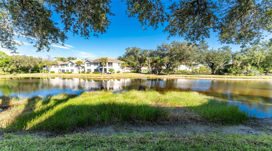 Port Charlotte, Florida 33953, 2 Bedroom Bedrooms, ,2 Bathroombathrooms,Residential,For Sale,Willow Glen,0,Mfrd6148528