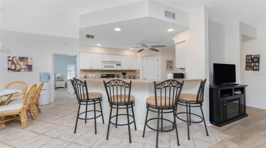 Port Charlotte, Florida 33953, 2 Bedroom Bedrooms, ,2 Bathroombathrooms,Residential,For Sale,Willow Glen,0,Mfrd6148528