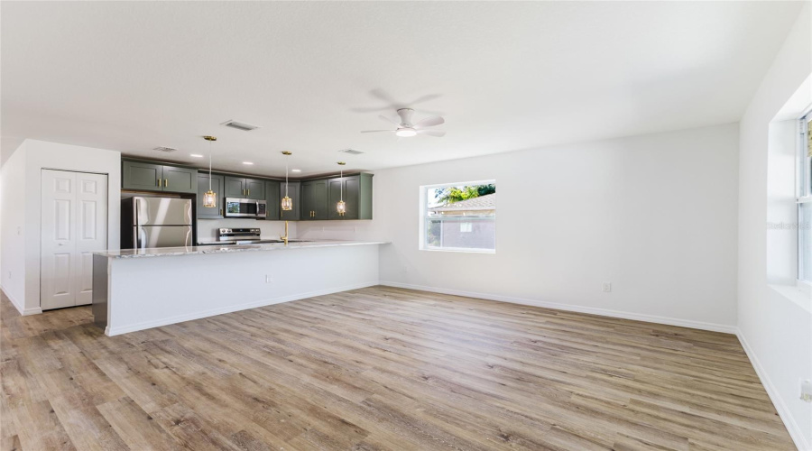 Englewood, Florida 34224, 3 Bedroom Bedrooms, ,2 Bathroombathrooms,Residential,For Sale,Spinnaker,0,Mfra4684449