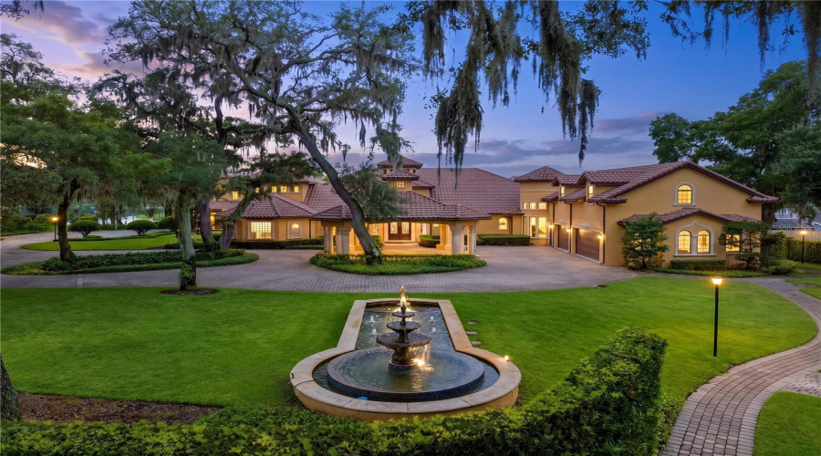 A Private Lake Mary, Fl Waterfront Sanctuary — A Rare Offering Among Lake Mary Luxury Real Estate, Where Architectural Distinction Meets Resort-Caliber Lakefront Living.