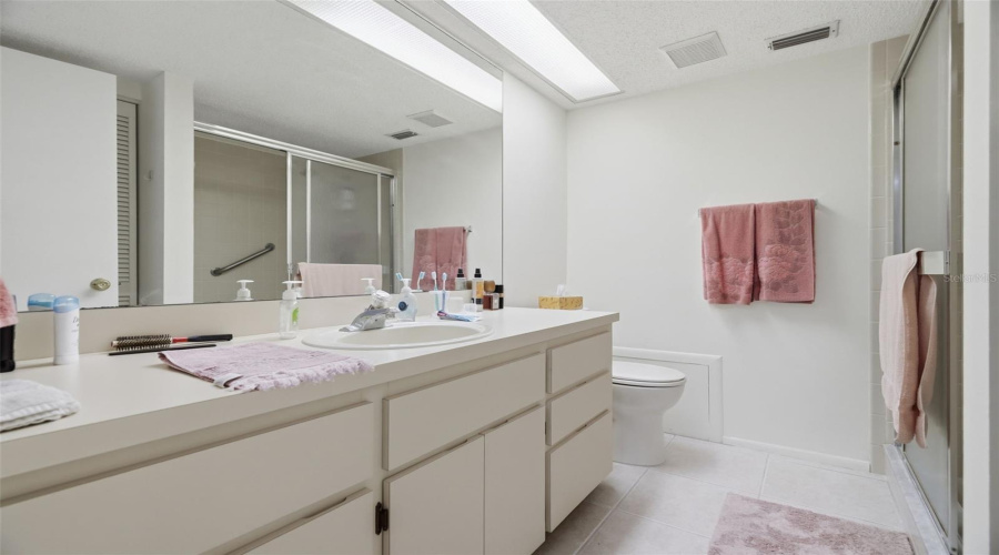 Holiday, Florida 34691, 2 Bedroom Bedrooms, ,2 Bathroombathrooms,Residential,For Sale,Sailmaker,0,Mfrtb8542704