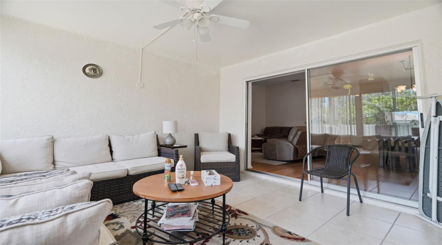 Holiday, Florida 34691, 2 Bedroom Bedrooms, ,2 Bathroombathrooms,Residential,For Sale,Sailmaker,0,Mfrtb8542704