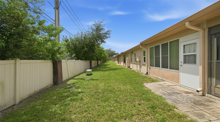 Holiday, Florida 34691, 2 Bedroom Bedrooms, ,2 Bathroombathrooms,Residential,For Sale,Sailmaker,0,Mfrtb8542704