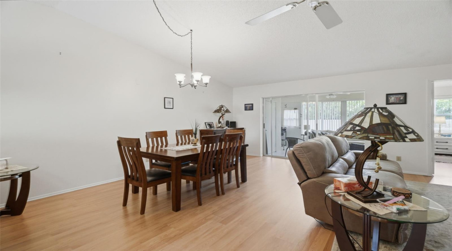 Holiday, Florida 34691, 2 Bedroom Bedrooms, ,2 Bathroombathrooms,Residential,For Sale,Sailmaker,0,Mfrtb8542704