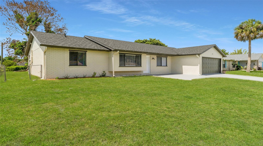 Palm Bay, Florida 32907, 3 Bedroom Bedrooms, ,2 Bathroombathrooms,Residential,For Sale,Forest,0,Mfro6422359