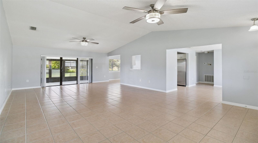 Palm Bay, Florida 32907, 3 Bedroom Bedrooms, ,2 Bathroombathrooms,Residential,For Sale,Forest,0,Mfro6422359