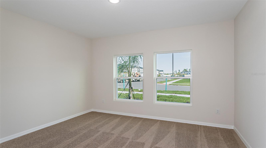 Zephyrhills, Florida 33541, 5 Bedroom Bedrooms, ,3 Bathroombathrooms,Residential,For Sale,Thornhedge,0,Mfrtb8543046