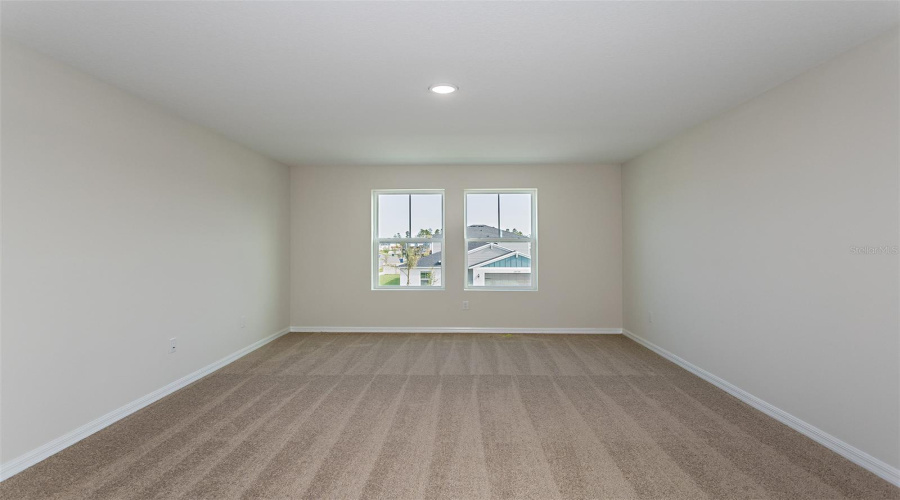 Zephyrhills, Florida 33541, 5 Bedroom Bedrooms, ,3 Bathroombathrooms,Residential,For Sale,Thornhedge,0,Mfrtb8543046