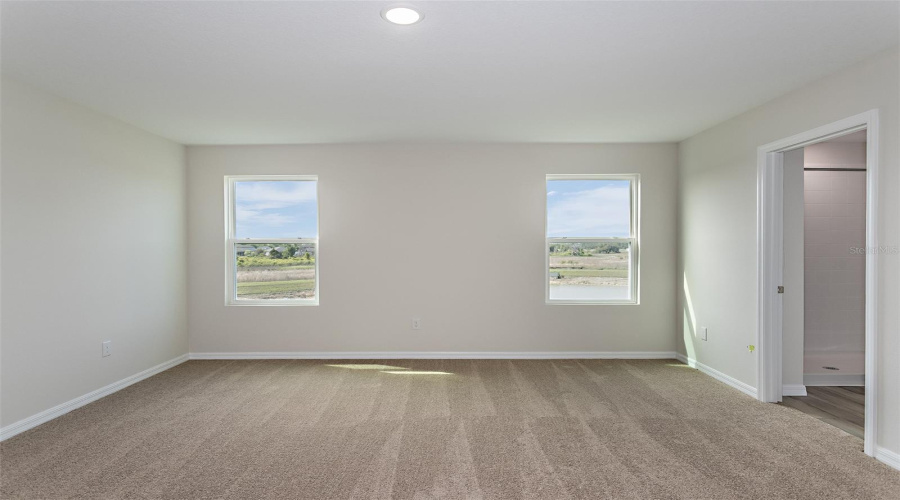 Zephyrhills, Florida 33541, 5 Bedroom Bedrooms, ,3 Bathroombathrooms,Residential,For Sale,Thornhedge,0,Mfrtb8543046