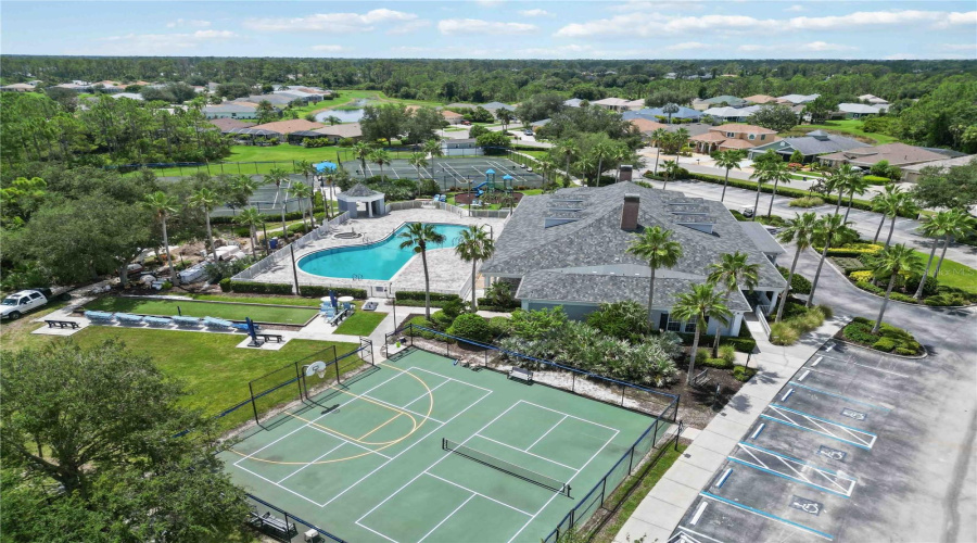 Community Pool And Clubhouse