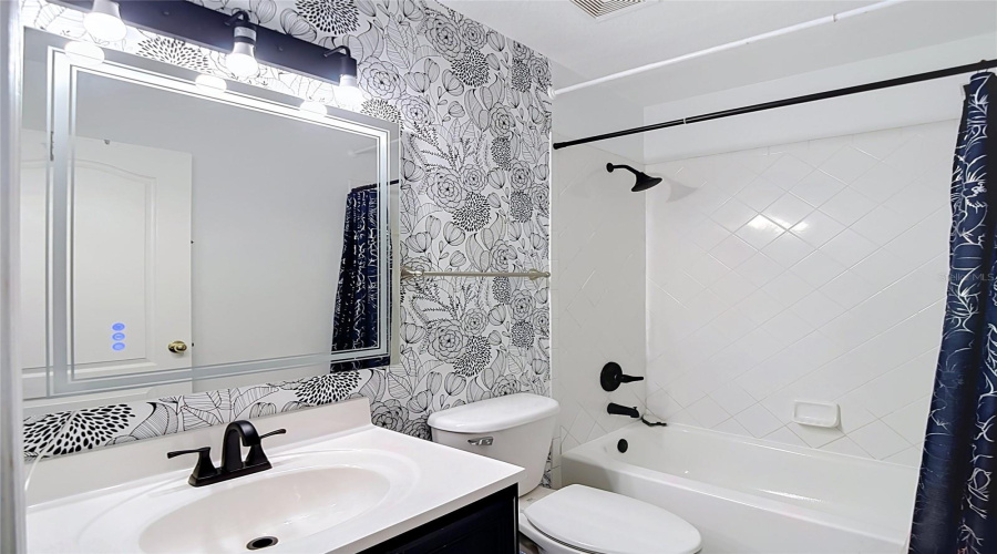 Lutz, Florida 33558, 3 Bedroom Bedrooms, ,2 Bathroombathrooms,Residential,For Sale,Bridgeway,0,Mfrtb8541249