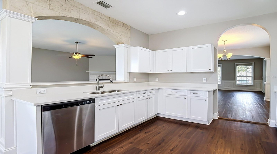 Trinity, Florida 34655, 5 Bedroom Bedrooms, ,3 Bathroombathrooms,Residential,For Sale,Eveningwood,0,Mfrtb8528162