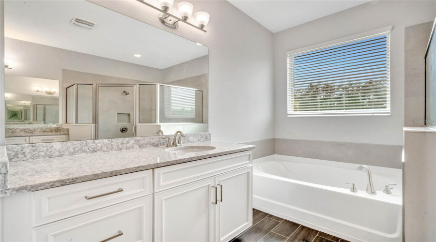 Winter Garden, Florida 34787, 5 Bedroom Bedrooms, ,3 Bathroombathrooms,Residential,For Sale,Bolero,0,Mfro6431472