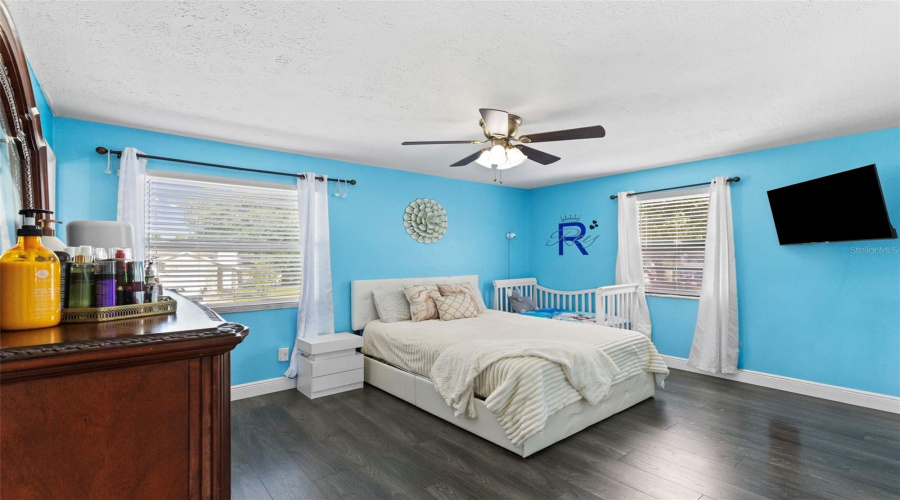 Tampa, Florida 33625, 5 Bedroom Bedrooms, ,5 Bathroombathrooms,Residential,For Sale,Pentail,0,Mfrtb8541603