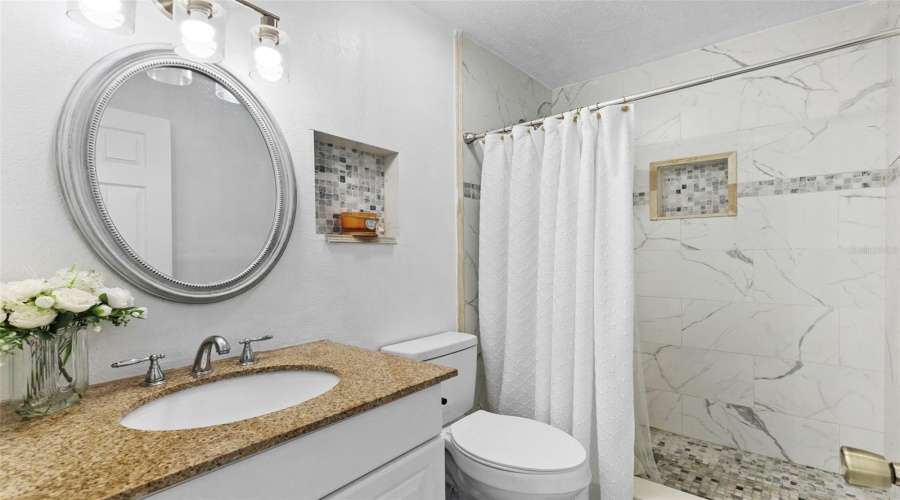 Tampa, Florida 33625, 5 Bedroom Bedrooms, ,5 Bathroombathrooms,Residential,For Sale,Pentail,0,Mfrtb8541603