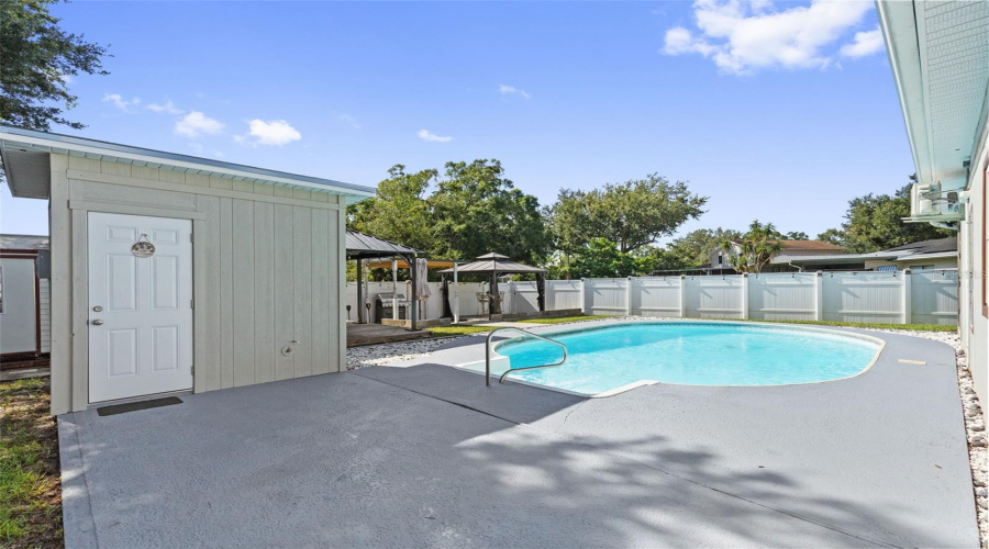 Tampa, Florida 33625, 5 Bedroom Bedrooms, ,5 Bathroombathrooms,Residential,For Sale,Pentail,0,Mfrtb8541603