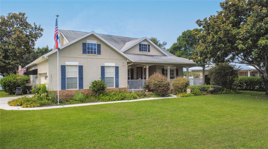 Eustis, Florida 32736, 4 Bedroom Bedrooms, ,3 Bathroombathrooms,Residential,For Sale,Spring Oak,0,Mfrg5113555