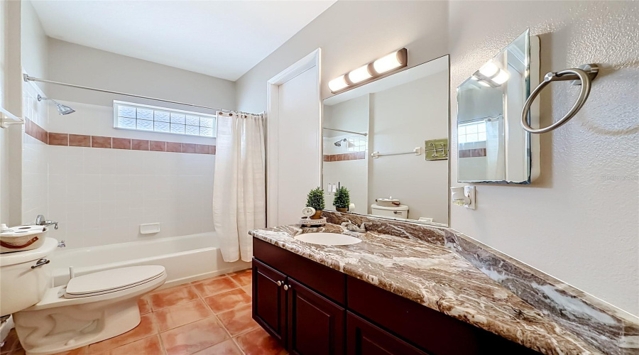 Eustis, Florida 32736, 4 Bedroom Bedrooms, ,3 Bathroombathrooms,Residential,For Sale,Spring Oak,0,Mfrg5113555