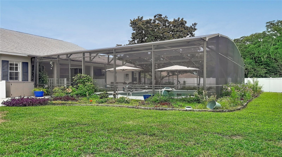 Eustis, Florida 32736, 4 Bedroom Bedrooms, ,3 Bathroombathrooms,Residential,For Sale,Spring Oak,0,Mfrg5113555