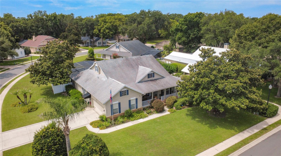 Eustis, Florida 32736, 4 Bedroom Bedrooms, ,3 Bathroombathrooms,Residential,For Sale,Spring Oak,0,Mfrg5113555