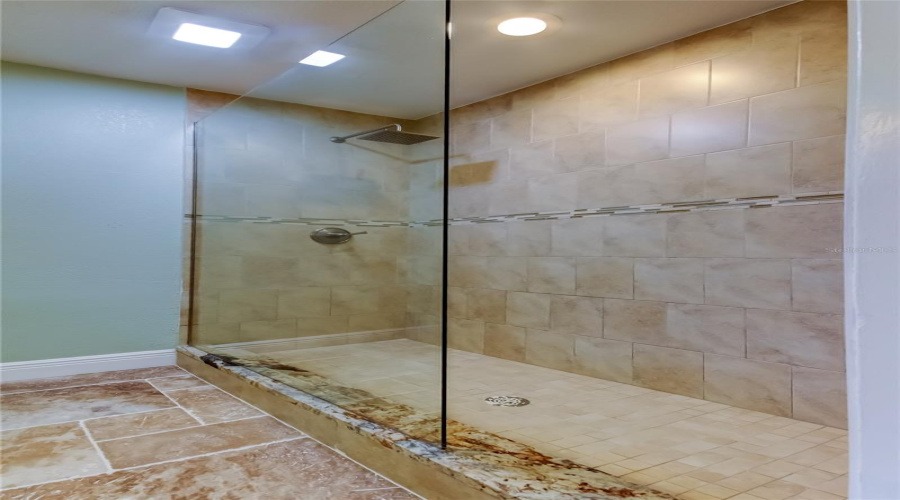 St Petersburg, Florida 33703, 3 Bedroom Bedrooms, ,2 Bathroombathrooms,Residential,For Sale,14Th,0,Mfrtb8510742