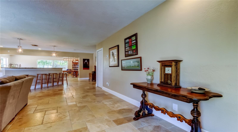 St Petersburg, Florida 33703, 3 Bedroom Bedrooms, ,2 Bathroombathrooms,Residential,For Sale,14Th,0,Mfrtb8510742