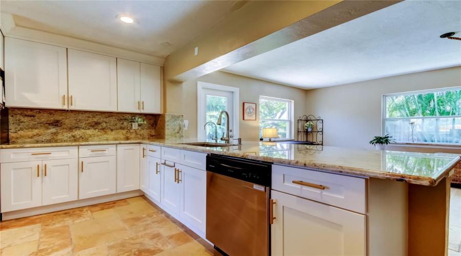 St Petersburg, Florida 33703, 3 Bedroom Bedrooms, ,2 Bathroombathrooms,Residential,For Sale,14Th,0,Mfrtb8510742