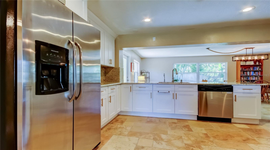 St Petersburg, Florida 33703, 3 Bedroom Bedrooms, ,2 Bathroombathrooms,Residential,For Sale,14Th,0,Mfrtb8510742