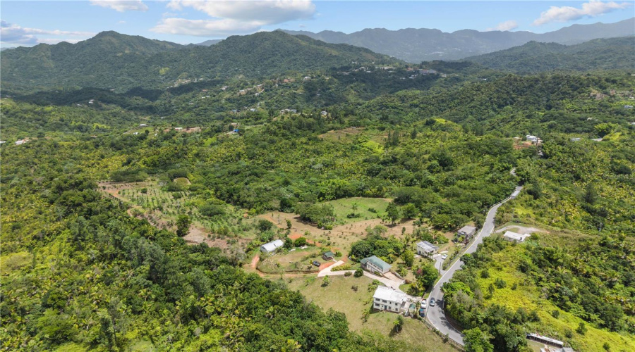 Utuado, Puerto Rico 00641, 4 Bedroom Bedrooms, ,3 Bathroombathrooms,Residential,For Sale,Km 5.7,0,Mfrpr9123717