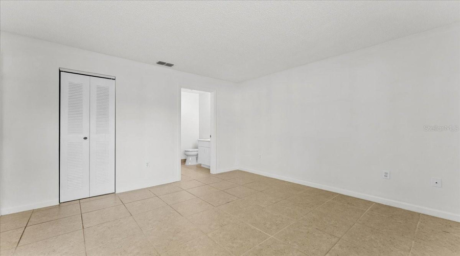 Primary With Ensuite Bath