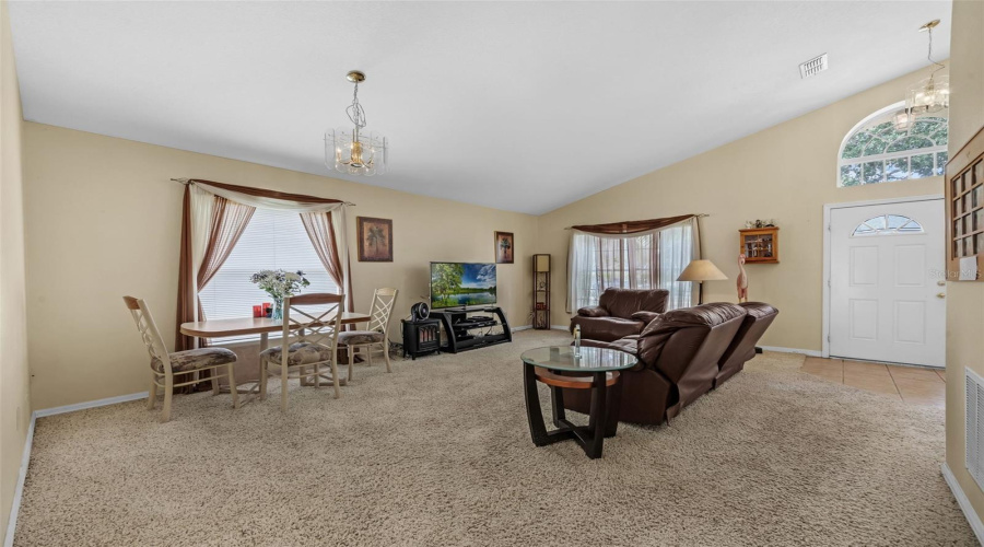 Orlando, Florida 32837, 4 Bedroom Bedrooms, ,2 Bathroombathrooms,Residential,For Sale,Jetton,0,Mfro6417983