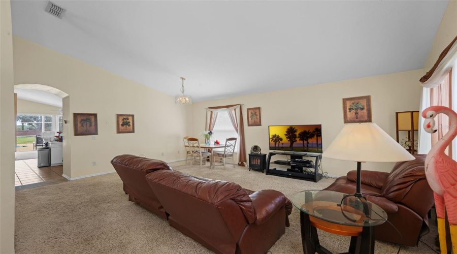 Orlando, Florida 32837, 4 Bedroom Bedrooms, ,2 Bathroombathrooms,Residential,For Sale,Jetton,0,Mfro6417983