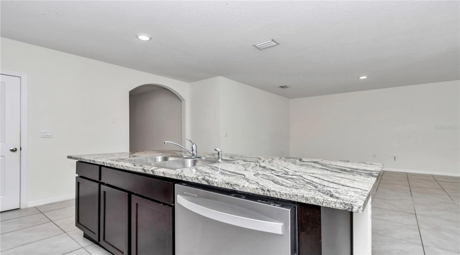 Ocala, Florida 34472, 3 Bedroom Bedrooms, ,2 Bathroombathrooms,Residential,For Sale,Hickory Course,0,Mfrom724861