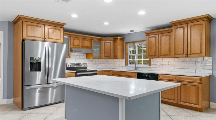 Apopka, Florida 32712, 4 Bedroom Bedrooms, ,3 Bathroombathrooms,Residential,For Sale,Ponkan,0,Mfro6418842