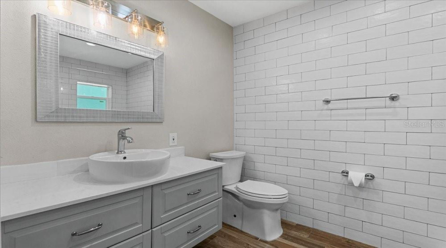 Apopka, Florida 32712, 4 Bedroom Bedrooms, ,3 Bathroombathrooms,Residential,For Sale,Ponkan,0,Mfro6418842