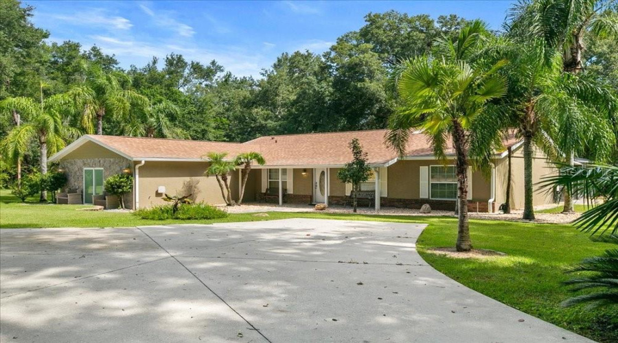Apopka, Florida 32712, 4 Bedroom Bedrooms, ,3 Bathroombathrooms,Residential,For Sale,Ponkan,0,Mfro6418842