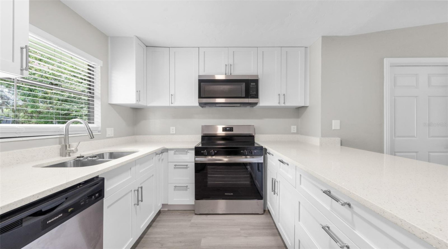 Gainesville, Florida 32653, 2 Bedroom Bedrooms, ,2 Bathroombathrooms,Residential,For Sale,54Th,0,Mfrom729888