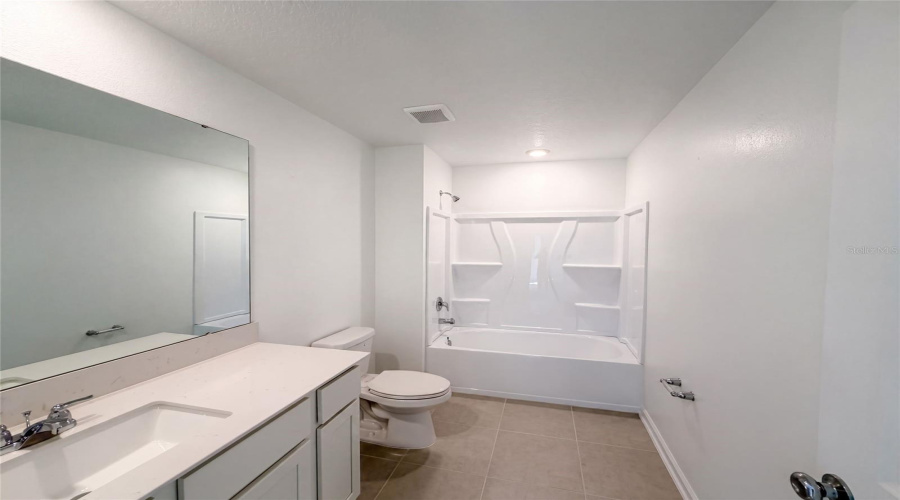 Eagle Lake, Florida 33839, 5 Bedroom Bedrooms, ,2 Bathroombathrooms,Residential,For Sale,Lasso,0,Mfro6433597