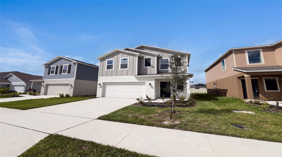 Eagle Lake, Florida 33839, 5 Bedroom Bedrooms, ,2 Bathroombathrooms,Residential,For Sale,Lasso,0,Mfro6433597