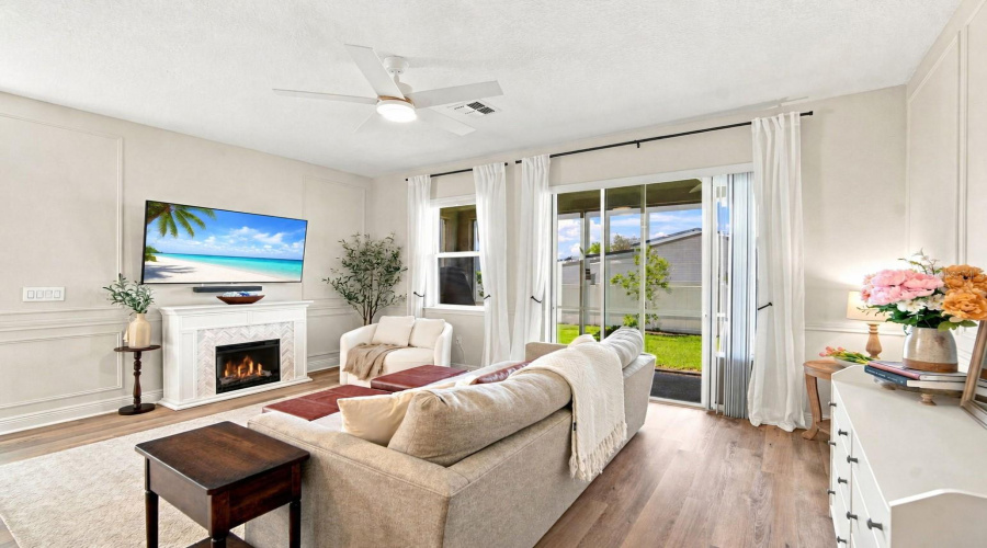St Petersburg, Florida 33714, 3 Bedroom Bedrooms, ,2 Bathroombathrooms,Residential,For Sale,Neil,0,Mfrtb8538600